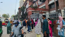 ‘মন্ত্রীকে রাত জেগে প্রশ্ন পাহারা দিতে হলে কীভাবে সুষ্ঠু পরীক্ষা আশা করা যায়?’