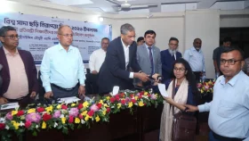 দৃষ্টি প্রতিবন্ধীদের চলাচল নিরাপদ করতে ঢাবির নানা উদ্যোগ