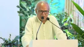 ক্ষমতার জন্য ফ্যাসিস্টের পদাঙ্ক অনুসরণ করেছে জামায়াত: রিজভী