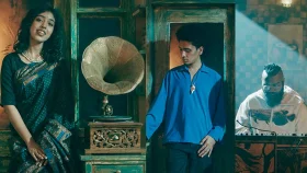 মেঘ, স্মৃতি আর না-পাওয়ার বেদনায় ‘মেঘ আড়ালে’