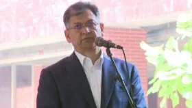 সংবিধান সংশোধনীতে বিরোধী দল সহযোগিতা করছে না: স্বরাষ্ট্রমন্ত্রী
