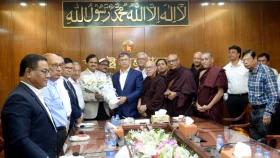 ফানুস ওড়ানোয় বিশেষ নজরদারি, বৌদ্ধদের দুই উৎসবে সর্বোচ্চ নিরাপত্তার আশ্বাস