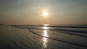 পাহাড়, ঢেউ আর অ্যাডভেঞ্চারে ভরপুর দরিয়ানগর