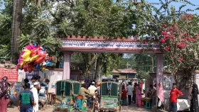 পাঁচ দফা দাবিতে রামেকে ইন্টার্ন চিকিৎসকদের কর্মবিরতি