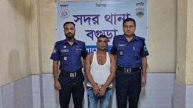 ২৮ মামলার আসামিকে ছাড়াতে পুলিশের ওপর হামলা, আহত এএসআই