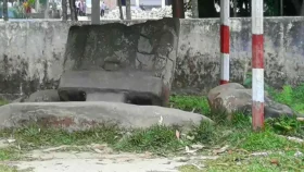 ফেনীর যে প্রাচীন শিলামূর্তির ধ্বংসাবশেষ ঘিরে রয়েছে ইতিহাস ও লোককথা