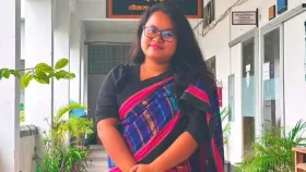 এয়ার অ্যাম্বুলেন্সে ঢাকায় নিয়েও বাঁচানো গেলো না রাবির সেই শিক্ষার্থীকে