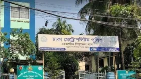 ঘরের মেঝেতে পড়ে ছিল গৃহবধূর মরদেহ, থানায় নেওয়া হলো স্বামী ও দুই সন্তানকে 
