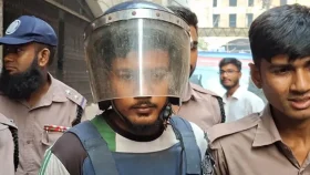 ‘একটা স্নাইপারের অভাব ছিল’ মন্তব্যকারীর বিরুদ্ধে ব্যবস্থা নিতে জাতীয় বিশ্ববিদ্যালয়ে চিঠি