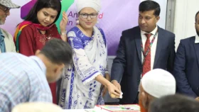জলেশ্বর শাখায় মিউচুয়াল ট্রাস্ট ব্যাংকের ২৭তম প্রতিষ্ঠাবার্ষিকী উদযাপন