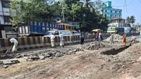 প্রধানমন্ত্রীর সফর ঘিরে সংস্কার, দুই দিনেই বেহাল সড়ক