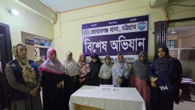 ভিড় জমিয়ে টাকা-স্বর্ণালঙ্কার চুরিই তাদের পেশা
