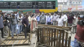 গুলিস্তানে ডিএসসিসির অভিযান: ফুটপাত থেকে শতাধিক দোকান উচ্ছেদ