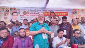 পাচারে জড়িত সারের ডিলারদের বিরুদ্ধেও ব্যবস্থা নেওয়া হবে: এমপির হুঁশিয়ারি