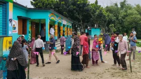 ঠাকুরগাঁও-১ আসনে দুপুর পর্যন্ত কত ভোট পড়েছে?