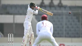 ১৪২ রানেই শেষ বাংলাদেশের ইনিংস
