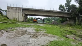 খাল-রাস্তা ছাড়া সেতু, আড়াই কোটি টাকার প্রকল্পে লাভবান কারা?