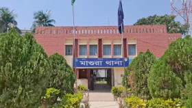 পুলিশ পরিচয়ে বাস থামিয়ে ১৫০ ভরি স্বর্ণ ডাকাতি, স্বেচ্ছাসেবক দল নেতা গ্রেফতার