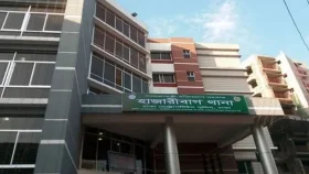 ৯৯৯-এর কলে গিয়ে হামলার শিকার পুলিশ, গাড়িচালককে কুপিয়ে জখম