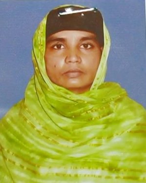 জঙ্গি টলি আরার ছবি( ছবি- কুষ্টিয়া প্রতিনিধি)