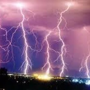 ব্রাহ্মণবাড়িয়ায় বজ্রাঘাতে নির্মাণশ্রমিকের মৃত্যু