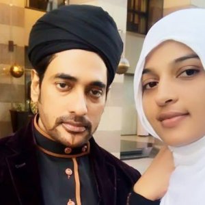 সিনেমাকে ‘বিদায়’ জানালেন অনন্ত-বর্ষা!