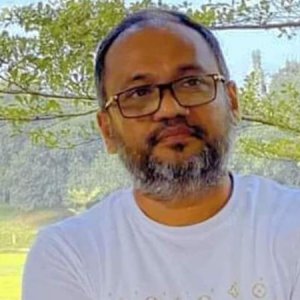 গুয়ারেখায় নৌকাকে হারালো অটোরিকশা