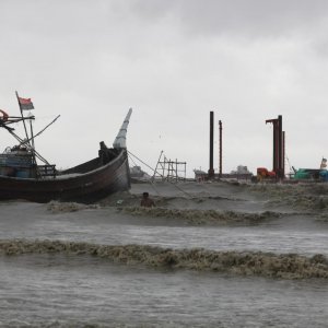 লঘুচাপের শঙ্কা, হতে পারে বৃষ্টি