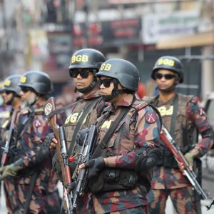 হাদির মরদেহ ঘিরে নিরাপত্তা: বিমানবন্দরসহ গুরুত্বপূর্ণ এলাকায় বিজিবি মোতায়েন