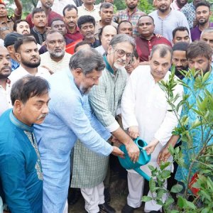 জলবায়ু পরিবর্তনে দেশের ১৭ শতাংশ এলাকা তলিয়ে যাবে: পরিবেশমন্ত্রী