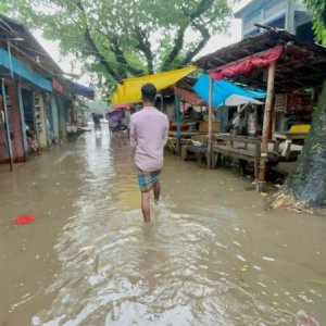 বন্যার পানিতে খেলতে গিয়ে দুই জনের মৃত্যু