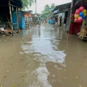 মৌলভীবাজারে ৩ নদীর পানি বিপদসীমার ওপরে, ঘরবন্দি ৩ লাখ মানুষ