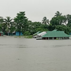 সাত জেলায় বন্যায় ৫১ জনের মৃত্যু, ক্ষতিগ্রস্ত ১০ লাখ মানুষ