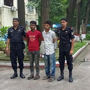 ধরা পড়ার ভয়ে শিশুটিকে মেরেই ফেললো তারা