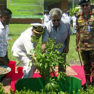 পাহাড়ে রক্তপাত বন্ধ করা প্রয়োজন: উপদেষ্টা এম সাখাওয়াত