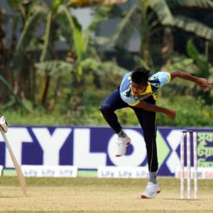 আবাহনীর জয়ে আল আমিনের সেঞ্চুরি ম্লান
