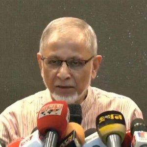 ট্যাক্স জিডিপি’র অনুপাত বাড়াতে পারলে বিদেশি সহায়তা লাগবে না: বিশেষ সহকারী