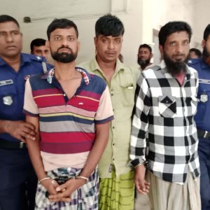 গাইবান্ধায় হেরোইন উদ্ধার মামলায় ৩ জনের যাবজ্জীবন