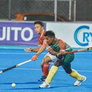 ৫ গোলের রোমাঞ্চকর ম্যাচে ইন্দোনেশিয়াকে হারালো বাংলাদেশ