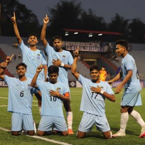 ভুটানকে অনায়াসে হারিয়ে সেমিফাইনালে বাংলাদেশ