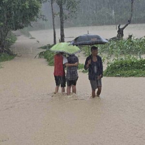 রাঙামাটিতে ৩ দিন ধরে ভারী বর্ষণ, নিম্নাঞ্চল প্লাবিত