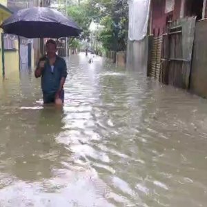১৩২ বছরের রেকর্ড ভেঙে আসামে একদিনে সর্বোচ্চ বৃষ্টি
