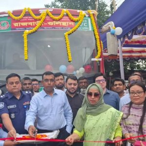 রাজবাড়ী-গুলিস্তান রুটে বিআরটিসি এসি বাসের উদ্বোধন