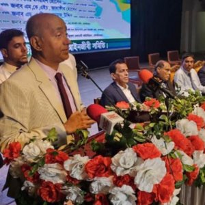 হাসপাতালে চিকিৎসাসেবা বন্ধ করে আহতদের ওপর থুতু দিয়েছিলেন শেখ হাসিনা: অ্যাটর্নি জেনারেল