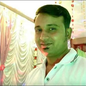 ইউনিয়ন পরিষদে ব্যবসায়ীকে হত্যা