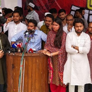 বিচার, সংস্কার ও নতুন সংবিধানের মাধ্যমে নতুন বাংলাদেশের যাত্রা শুরু করতে চাই