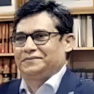 স্ত্রীসহ সাবেক যুগ্ম সচিব বিকাশ সাহার দেশত্যাগে নিষেধাজ্ঞা