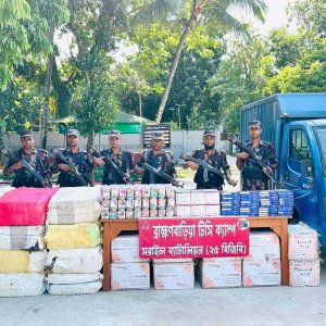 ব্রাহ্মণবাড়িয়ায় বিপুল পরিমাণ ভারতীয় পণ্য আটক
