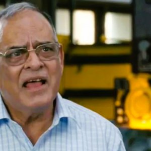 না ফেরার দেশে ‘থ্রি ইডিয়টস’ খ্যাত অভিনেতা