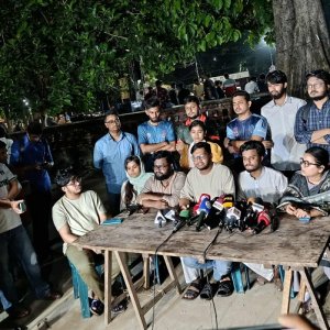 ডাকসু নির্বাচন: আচরণবিধি লঙ্ঘনসহ ছাত্রদলের বিরুদ্ধে যেসব অভিযোগ বাগছাসের
